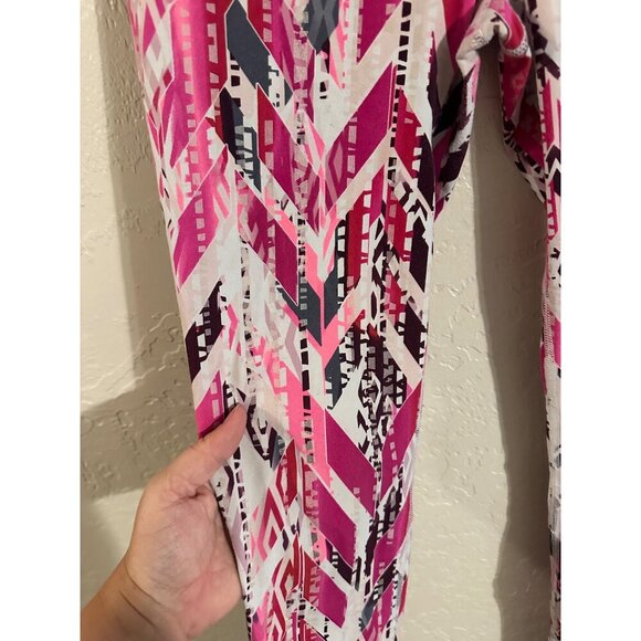 Victoria’s Secret Sport Geometric Knockout Athletic Leggings - Picture 6 of 10